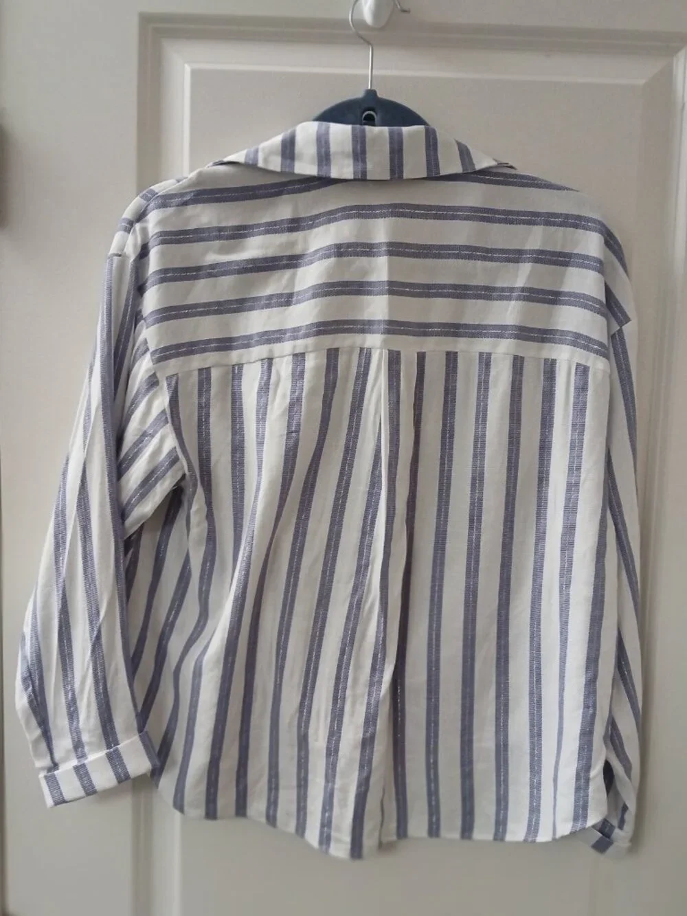 Lovestitch Women's Palmer Knot Front Striped Shirt Small - Picture 5 of 7